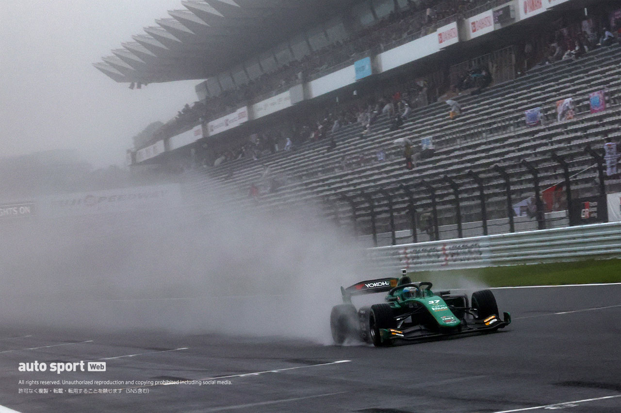 スーパーフォーミュラ第9戦富士は雨中の予選で終盤岩佐がクラッシュ。フェネストラズが暫定初ポール獲得