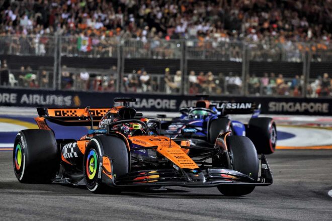 マクラーレン マクラーレン・MP4-13 - Wikipedia