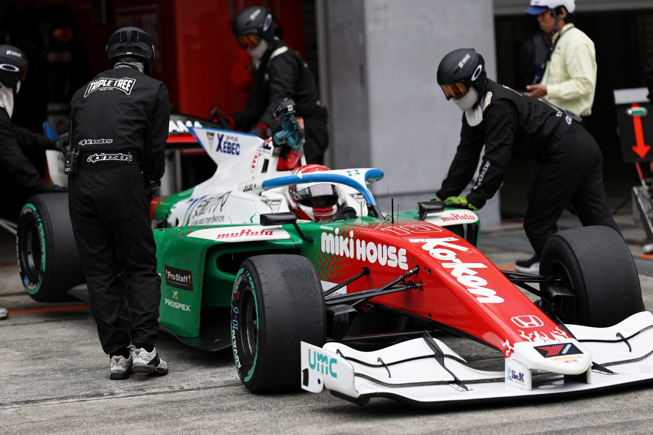 Juju（HAZAMA ANDO Triple Tree Racing）