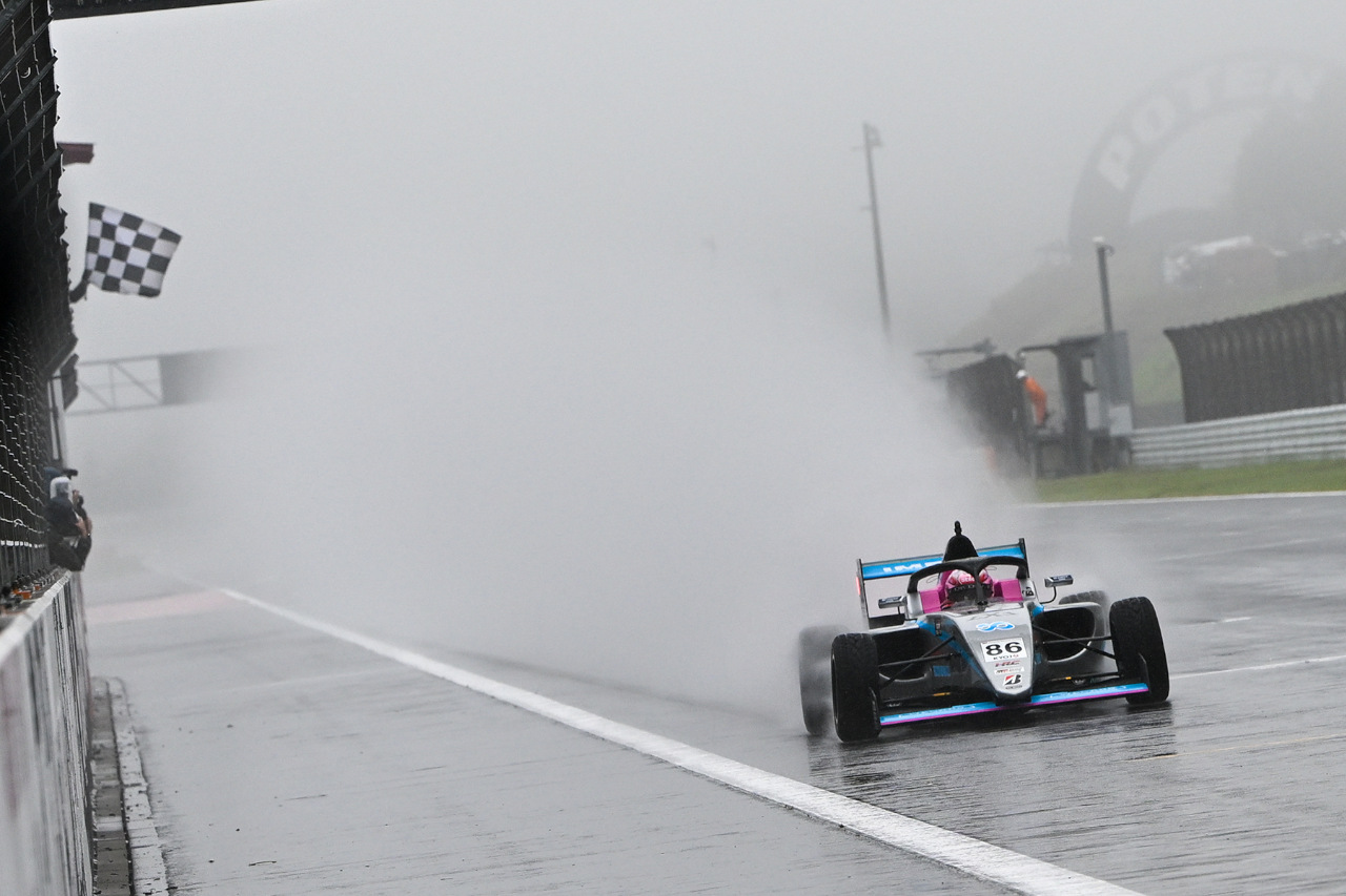 2025年KYOJO CUP第4戦　下野璃央（Dr.Dry with Team IMPUL KC-MG01）