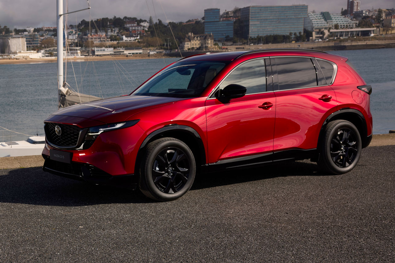 マツダ、新型CX-5をモビリティショー2025で一般初公開へ。ビジョンモデルの登場も予告