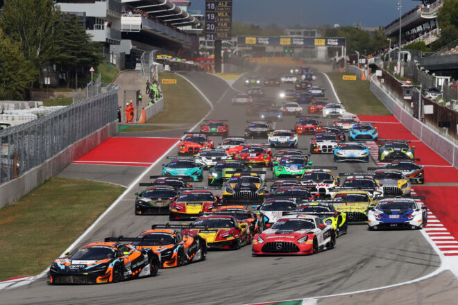 ルトロニック、ポルシェチーム初のエンデュランス・カップ王者に。最終戦バルセロナはガレージ59マクラーレンが圧勝／GTワールドチャレンジ・ヨーロッパ