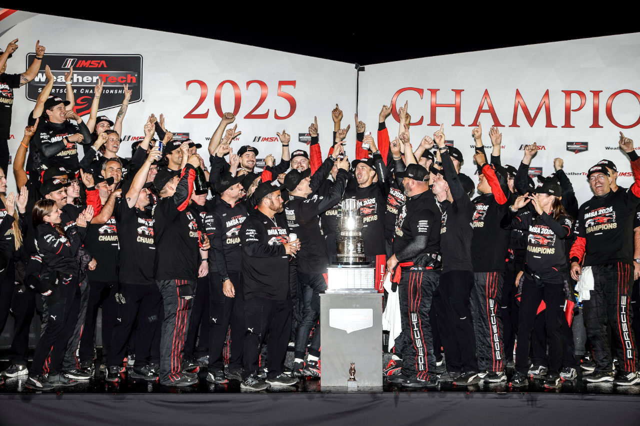 ジャミネとキャンベルが同一ペアで3年ぶり2度目のIMSAチャンピオン獲得。ポルシェ・ペンスキーとの成功を「とても誇りに思う」