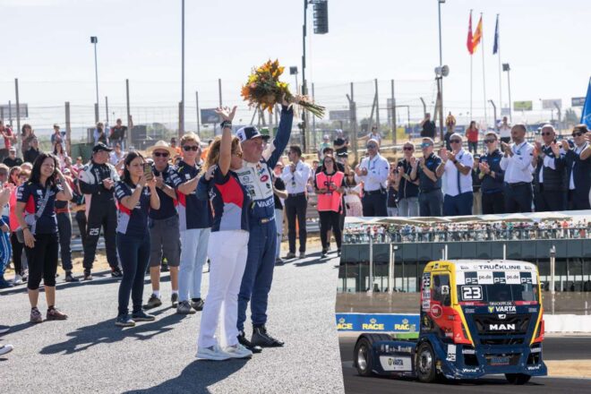 すでにシリーズ“7冠”を決めた王者が14回目のポールポジションとシーズン19勝に到達／ETRC最終戦