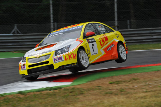 スポーツカーレースやツーリングカーで活躍したダリル・オーヤンが2025年限りでの引退を発表。マカオGTカップがラストレースに