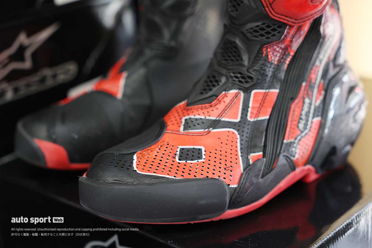 【ブログ】GP仕様の装備品とロード・オブ・ザ・キング／王の帰還。カメラマンから見た2025MotoGP日本GP