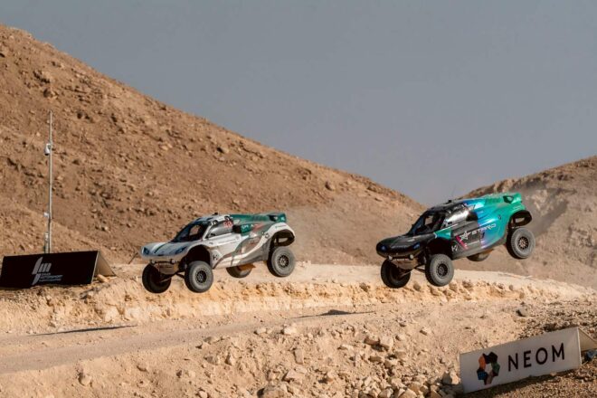 水素燃料新時代開幕。サウジ新チームのテイラー＆ハンセン組が初代ウイナーに／Extreme H開幕戦