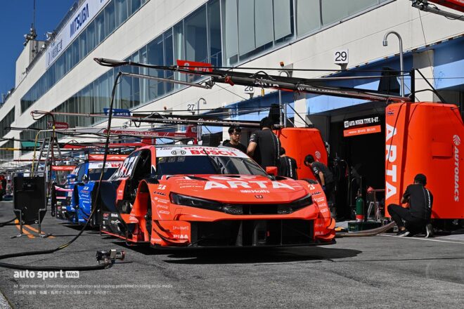 LEXUS TEAM ZENT CERUMOが2017年“暫定”カラーとチーム体制を発表 LEXUS TEAM ZENT CERUMOが2017年“暫定”カラーとチーム体制を発表