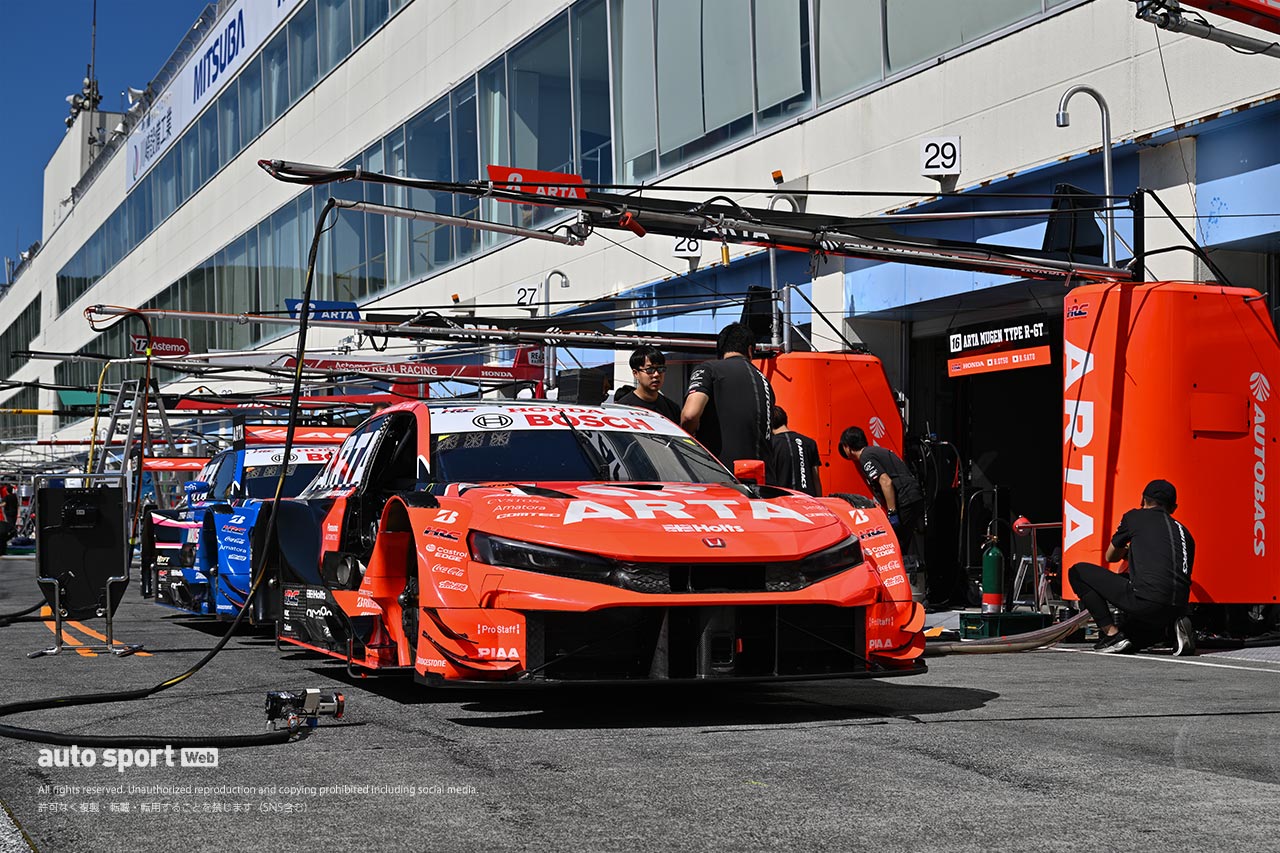 2025スーパーGT第7戦『AUTOPOLIS GT 3Hours RACE』　10月17日 搬入日の様子