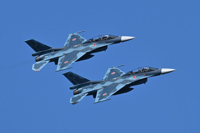 航空自衛隊『F-2B』戦闘機
