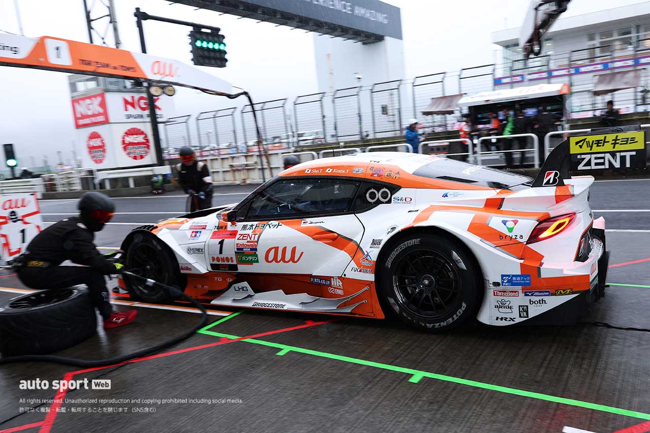 au TOM’S GR Supra（坪井翔／山下健太）