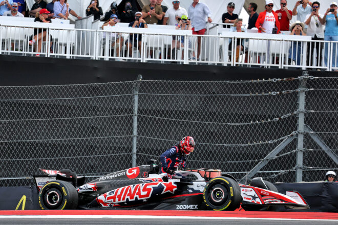 エステバン・オコン（ハース）