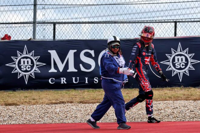 エステバン・オコン（ハース）