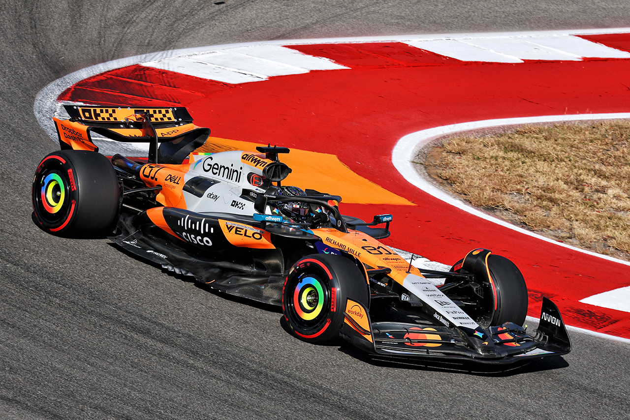 TOPPS FINEST F1 マックス・フェルスタッペン レッドブル レリック TOPPS FINEST F1 マックス・フェルスタッペン レッドブル