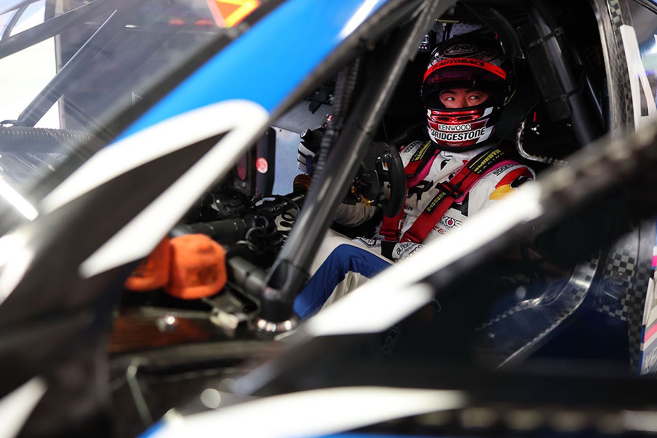 大津弘樹（ARTA MUGEN CIVIC TYPE R-GT ＃16）