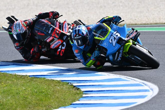 ラウル・フェルナンデスが歓喜の初優勝。挽回のベゼッチはペナルティ跳ねのけ表彰台獲得／第19戦オーストラリアGP