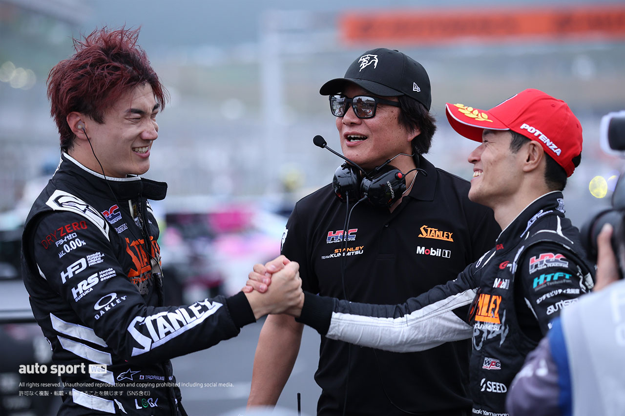 牧野任祐／小島一浩監督／山本尚貴（STANLEY CIVIC TYPE R-GT