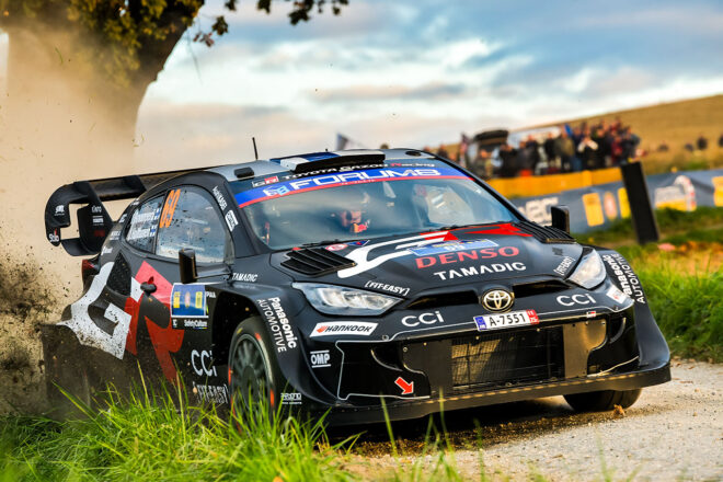 ライコネン WRC 2011年 カード ライコネン WRC 2011年 カード F1チャンピオンのキミ