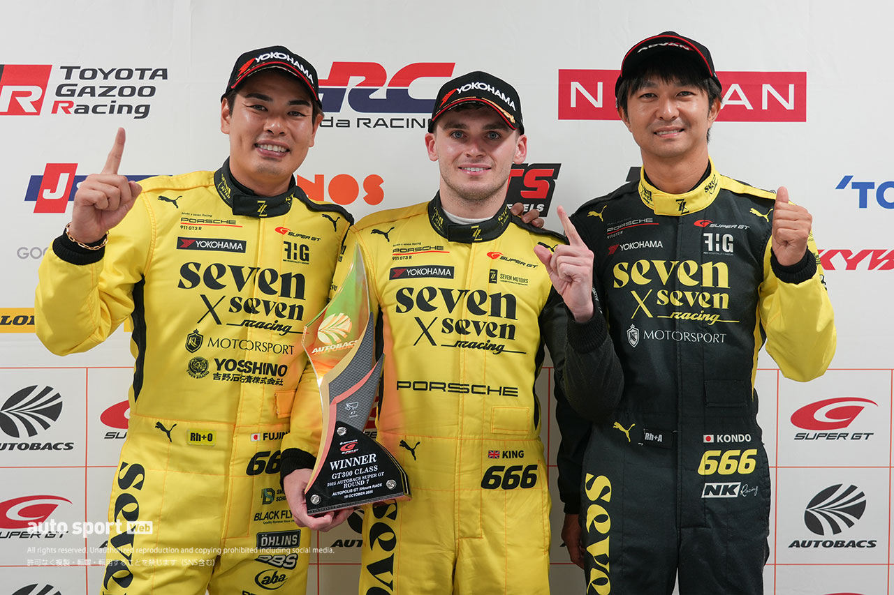 藤波清斗／ハリー・キング／近藤翼（seven × seven PORSCHE GT3R）