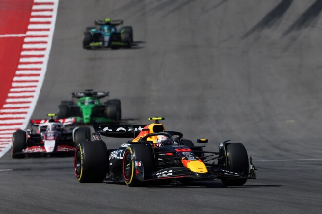 1/18 レッドブル・レーシング RB7 セバスチャン・ベッテル 日本ＧＰ 1/18 レッドブル・レーシング RB7 セバスチャン・ベッテル 日本GP