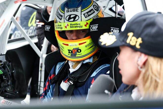 豪州組バカンが鮮烈初優勝、アズコナ今季初勝利と最速ビョークもウイナーに／TCRワールドツアー第6戦