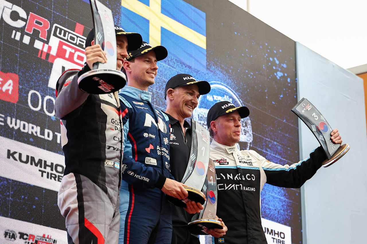 豪州組バカンが鮮烈初優勝、アズコナ今季初勝利と最速ビョークもウイナーに／TCRワールドツアー第6戦