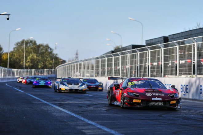 TEAM 5ZIGENのニッサンGT-Rが北京市街地で総合優勝飾る。最終戦までもつれたタイトル争いは王者ペアが連覇達成／GTワールドチャレンジ・アジア