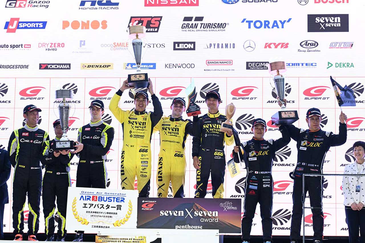 2025スーパーGT第7戦オートポリス　GT300クラス表彰式