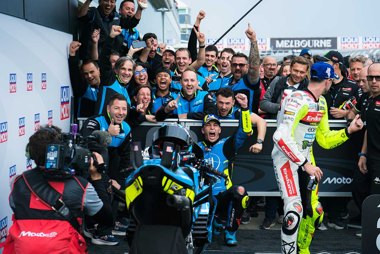 ラウル・フェルナンデス、MotoGP初表彰台が優勝に「まさか勝利を掴めるとは……。最後の5ラップは永遠のように感じた」／MotoGP第19戦オーストラリアGP