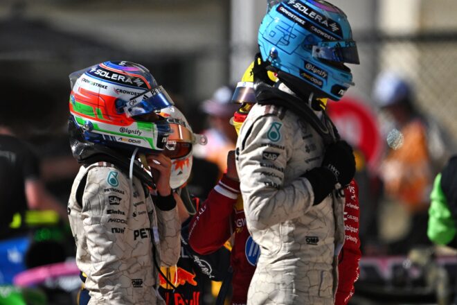 ジョージ・ラッセルとアンドレア・キミ・アントネッリ（メルセデス）