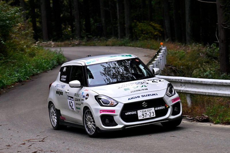ヘイキ・コバライネン、勝田範彦を退け2連勝でチャンピオン獲得。新井大輝は初日に痛恨クラッシュ／全日本ラリー最終戦高山