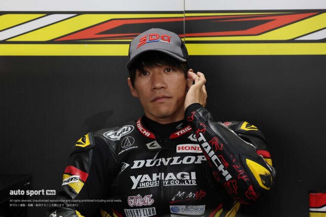 【ブログ】2年ぶりの雨にダンロップの表彰台。チャンピオン獲得だけじゃない岡山でのドラマ！／カメラマンから見た全日本ロード