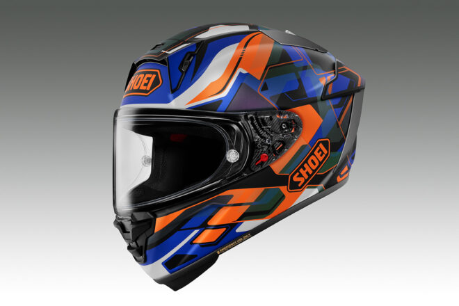 神崎様 21ZX636Gaカワサキ、カラーとグラフィックを変更した2021年