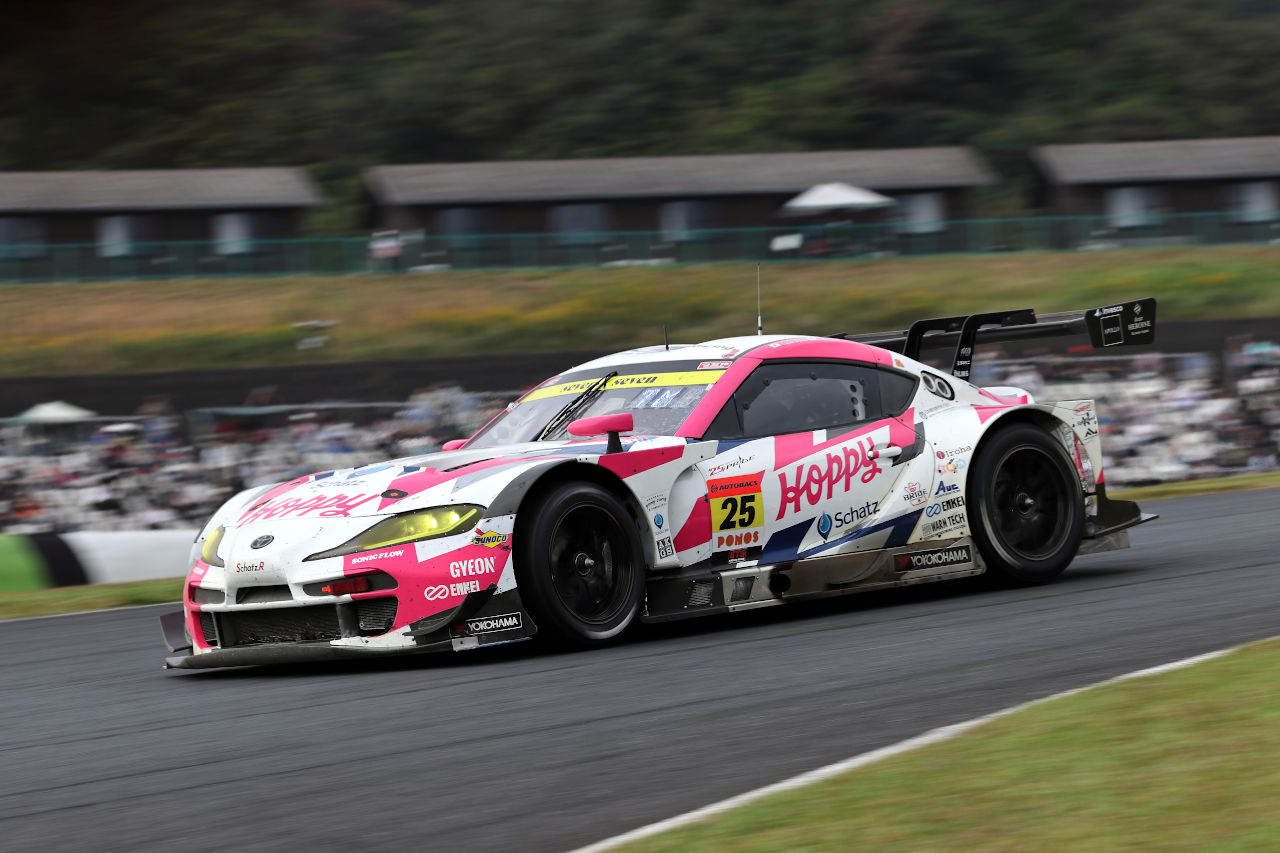 貴重品デットストックブルズチャンピオンリーグ ブルズの元セキュリティが保持していた6つのチャンピオンリング