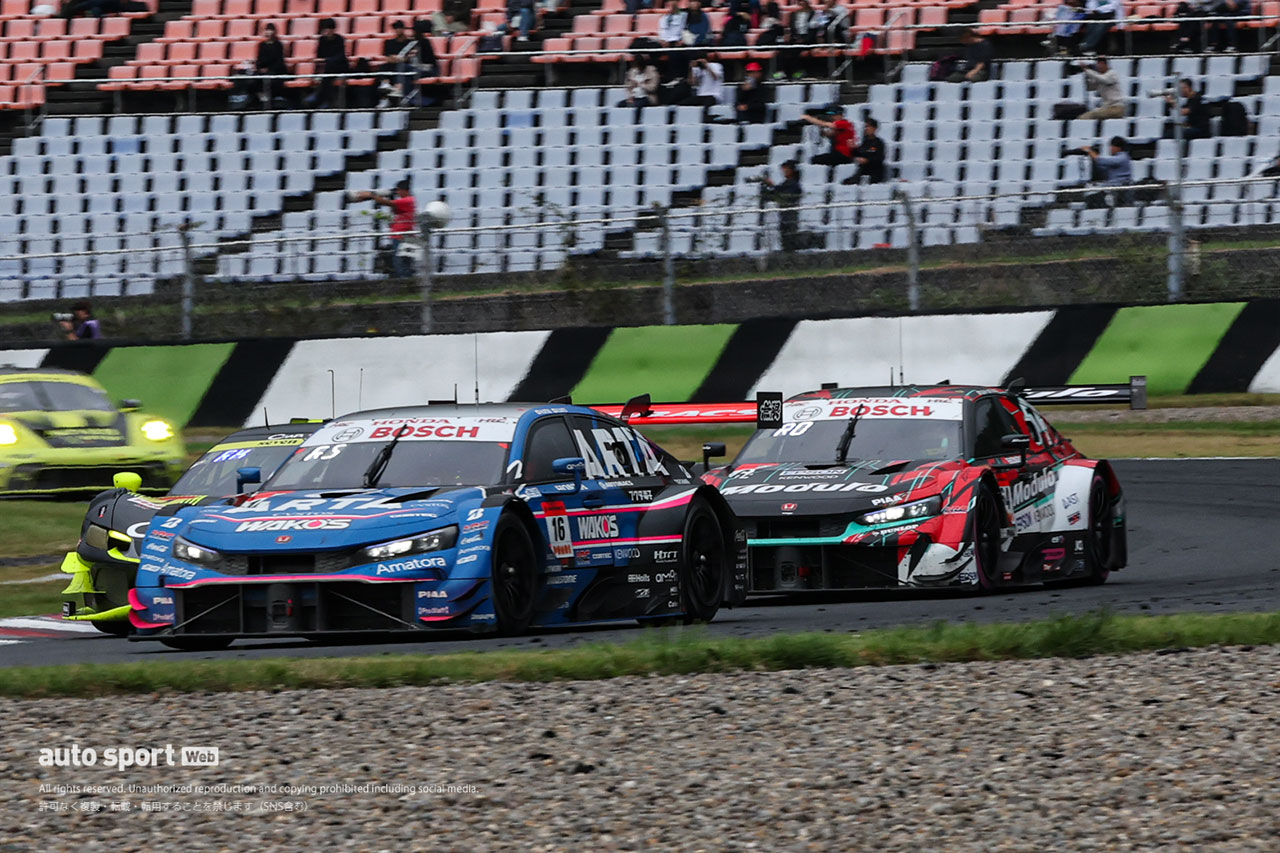 ARTA MUGEN CIVIC TYPE R-GT ＃16＆Modulo CIVIC TYPE R-GT