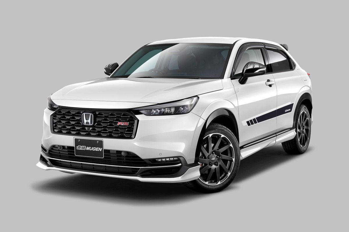 4WDも加えたスポーティな“RS”が『ホンダ・ヴェゼル』に新設定。無限パーツも順次発売へ