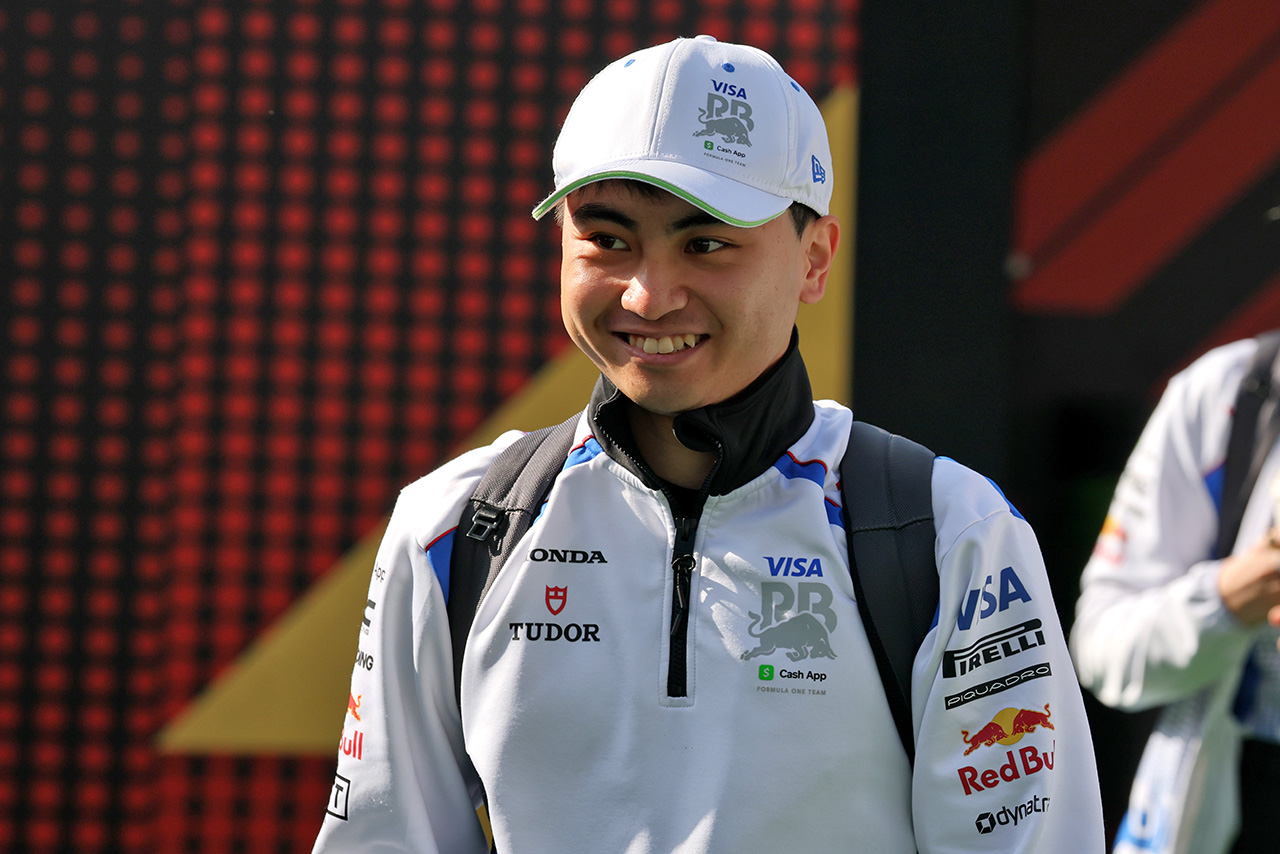 岩佐歩夢（レーシングブルズ）