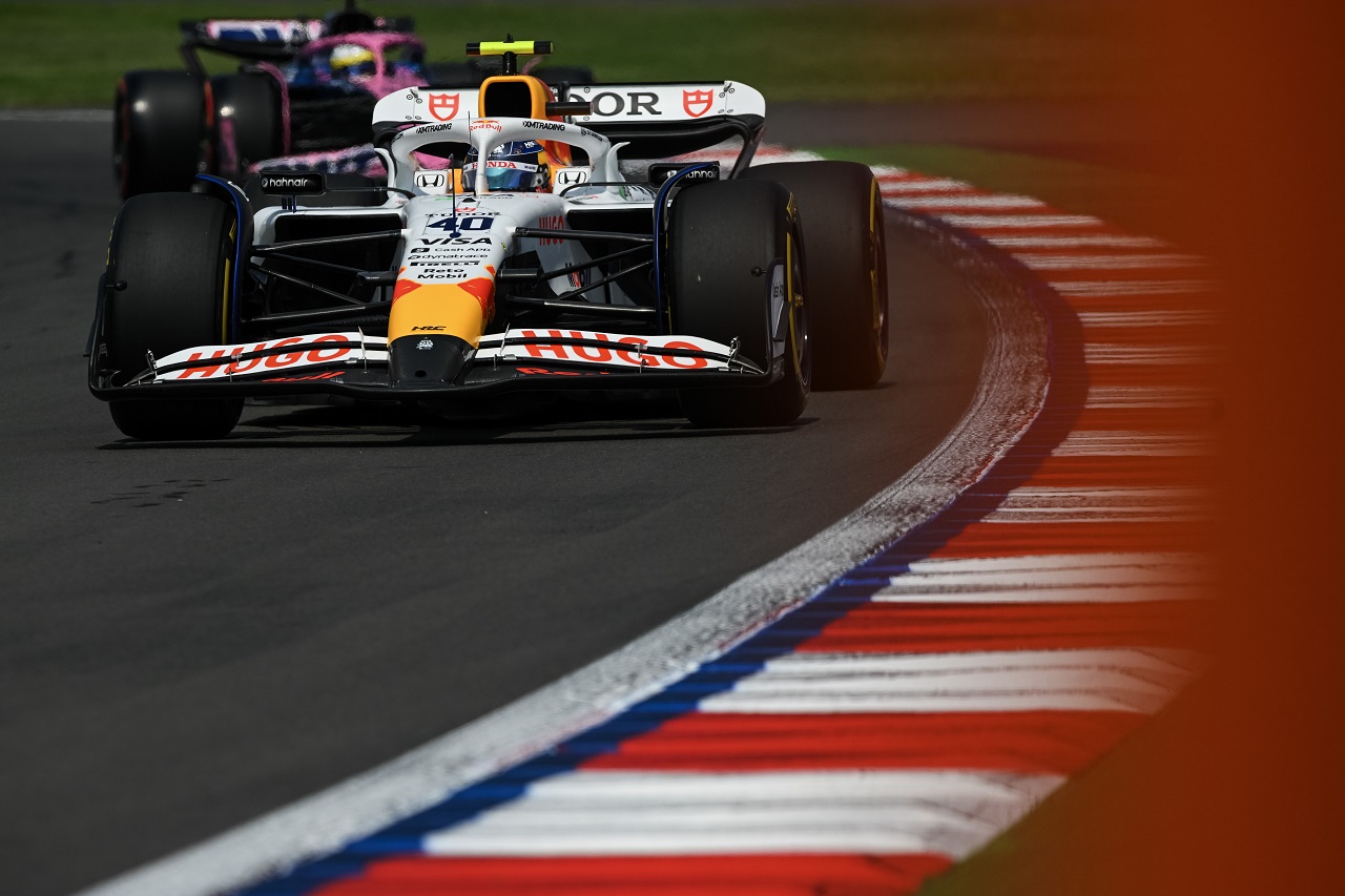 岩佐歩夢（レーシングブルズ）