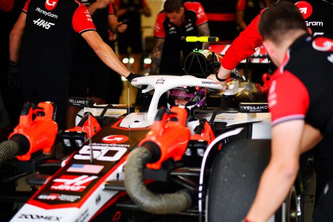 平川亮（ハース）