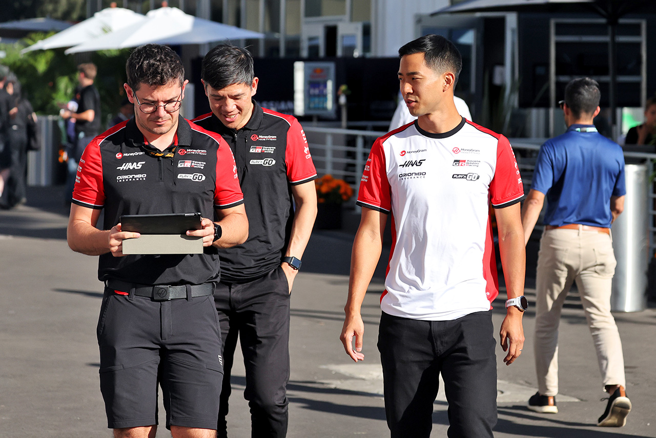 平川亮（ハース）