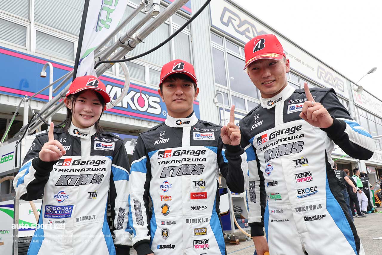 富下李央菜／平良響／鈴木斗輝哉（KTMS GR YARIS）