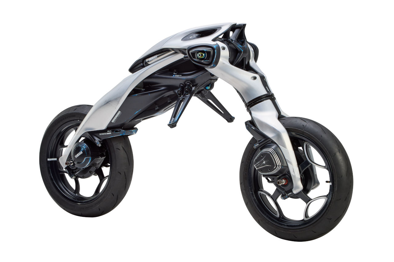 ヤマハ、世界初披露6機種を含む計16モデルをジャパンモビリティショー2025に出展。テーマは“感じて動き出す”