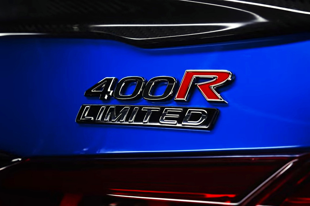 ニッサン『スカイライン』の集大成となる“400Rリミテッド”を発表。一部仕様向上も