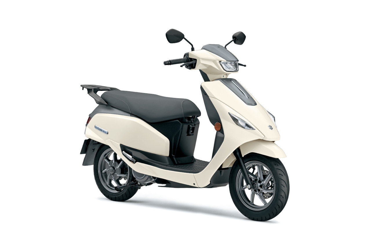 『バンバン』がEVで復活!? スズキ、市販予定の二輪・四輪車などワクワクするモデル群をモビリティショー2025に出品