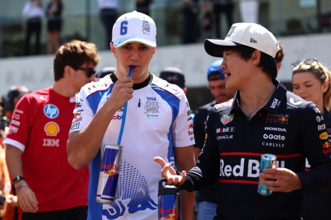 アイザック・ハジャー（レーシングブルズ）と角田裕毅（レッドブル）