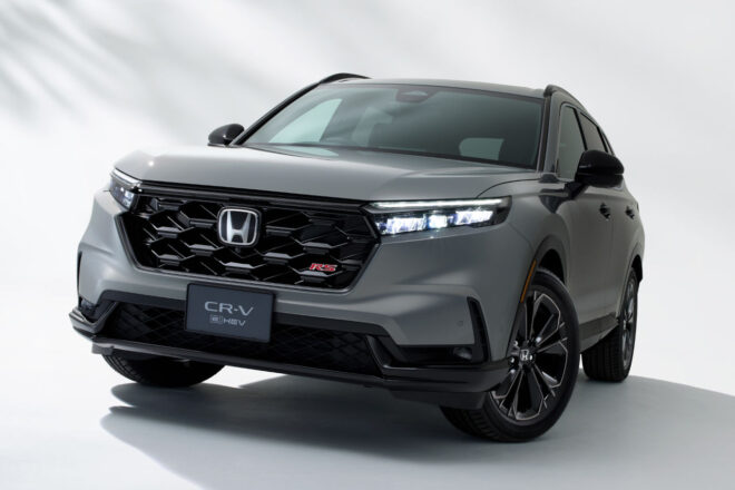 ホンダが2025年冬発売予定の『CR-V』と、0シリーズの新SUV『0 α』を初公開／ジャパンモビリティショー