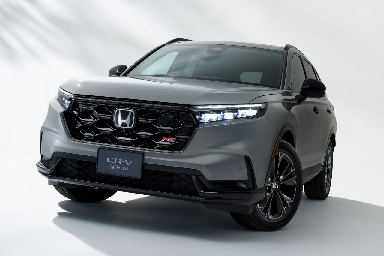ホンダが2025年冬発売予定の『CR-V』と、0シリーズの新SUV『0 α』を初公開／ジャパンモビリティショー