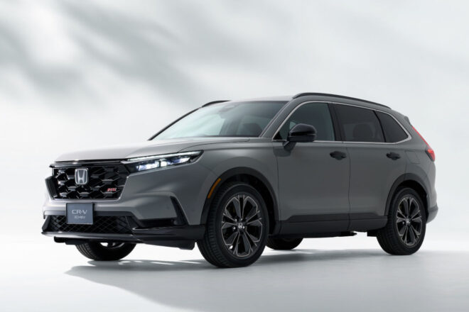 ホンダが2025年冬発売予定の『CR-V』と、0シリーズの新SUV『0 α』を初公開／ジャパンモビリティショー