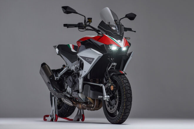ビモータ、過給機付きアドベンチャーモデル『Tesi H2 TERA』の国内導入へ