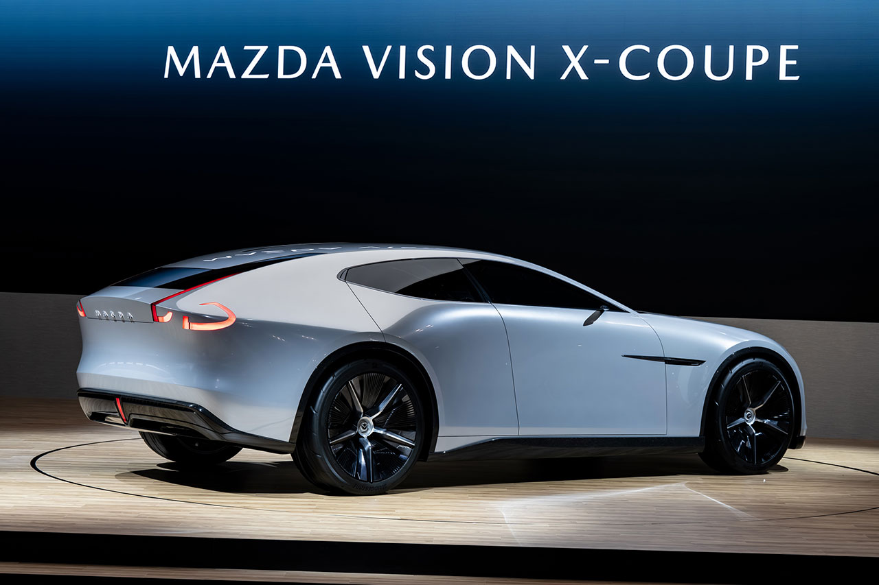 『VISION X-COUPE』は2ローターロータリーターボ＋PHEVで510馬力。マツダ、モビリティショーで2台を世界初公開